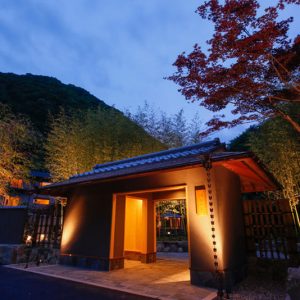 湯山荘　阿讃琴南