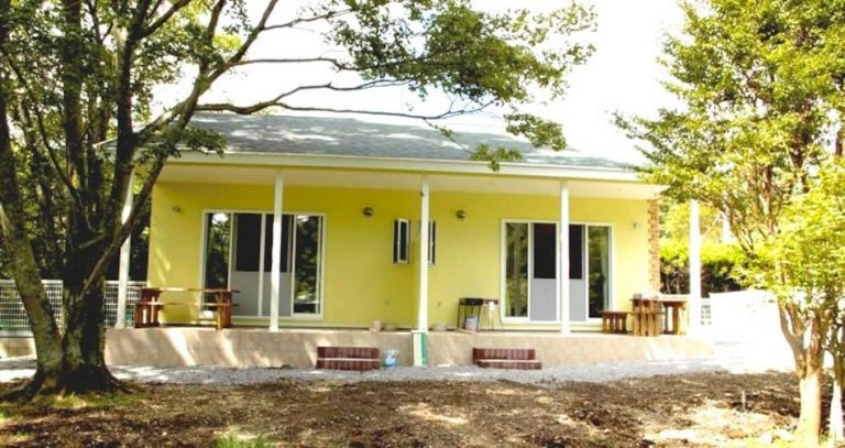 伊豆高原駅で犬・猫・ペットと泊まれる宿・ホテル・コテージ ペットと旅行！