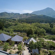 湯富里の宿　一壷天