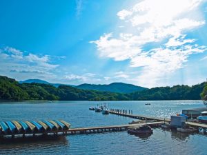 一碧湖（伊豆高原・静岡県）