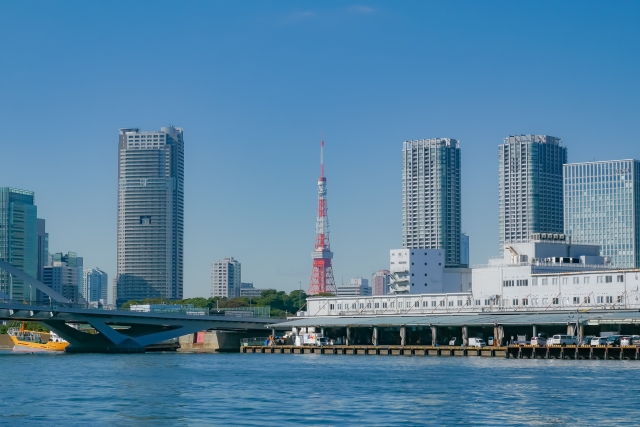 港区